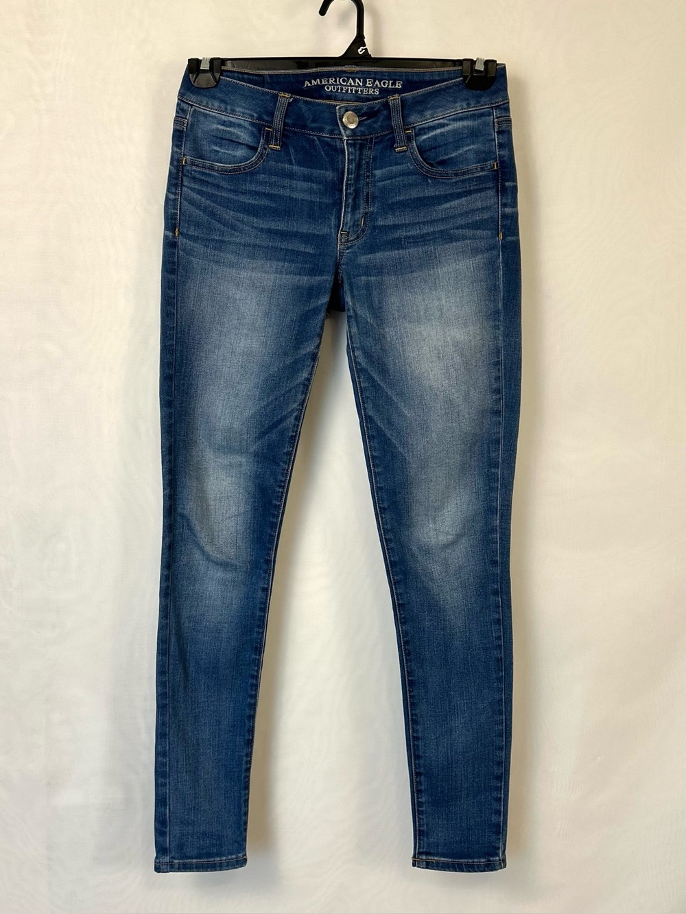 American Eagle Women's Skinny Super Stretch Jeans / size 4